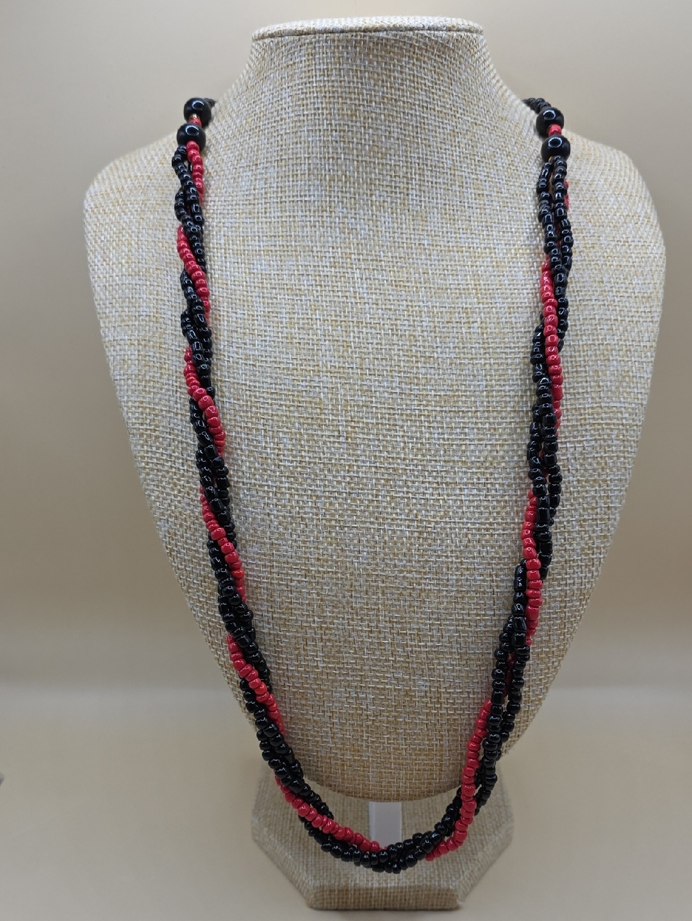 Vintage Black and Red Twisted Seed Bead Necklace